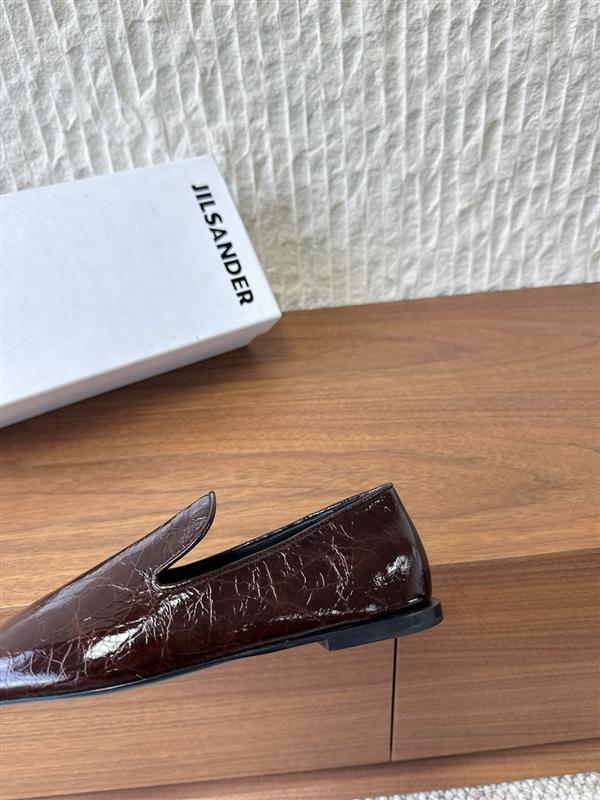 20251127171420399 320